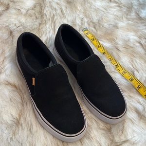 NIKE slip on shoes